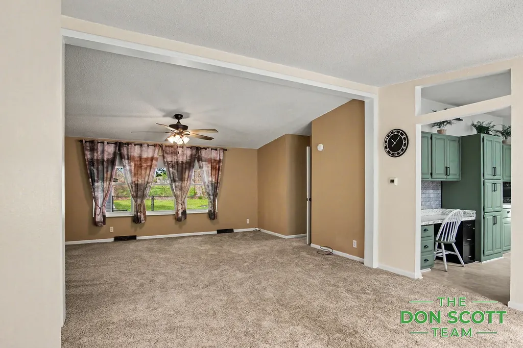 3605 Lo-al Drive Ravenna Village MI 49451