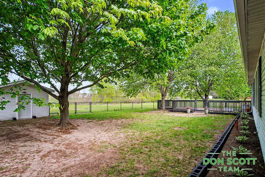 3605 Lo-al Drive Ravenna Village MI 49451