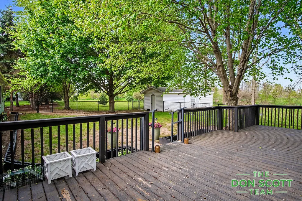 3605 Lo-al Drive Ravenna Village MI 49451