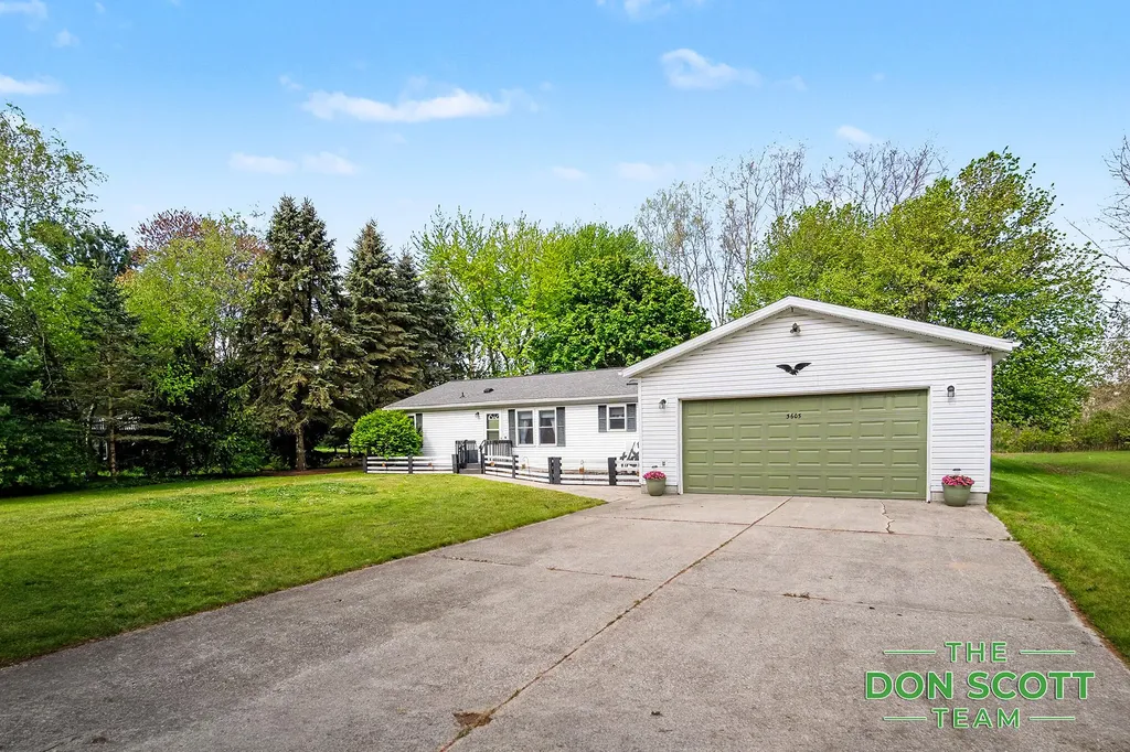 3605 Lo-al Drive Ravenna Village MI 49451