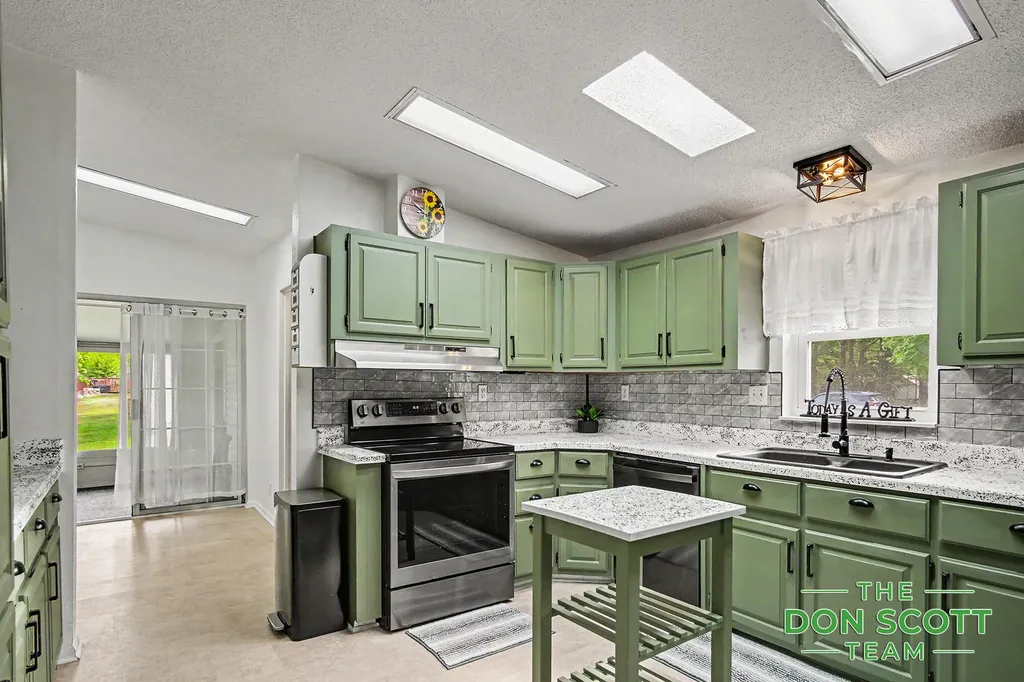 3605 Lo-al Drive Ravenna Village MI 49451