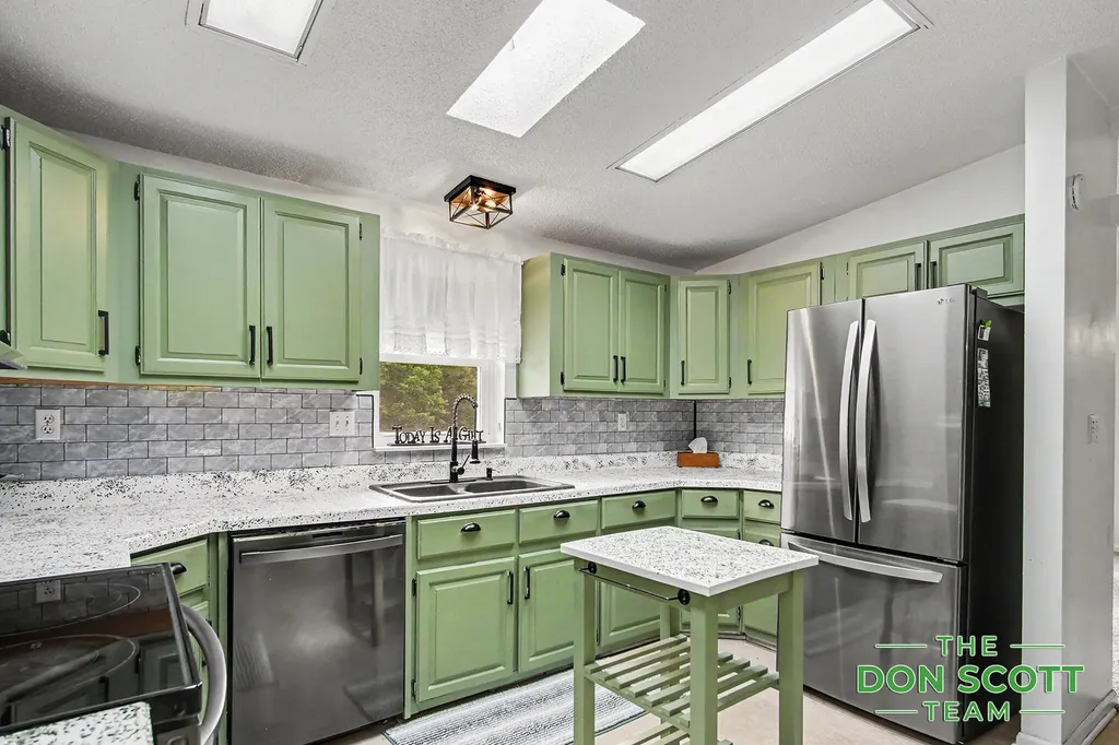 3605 Lo-al Drive Ravenna Village MI 49451
