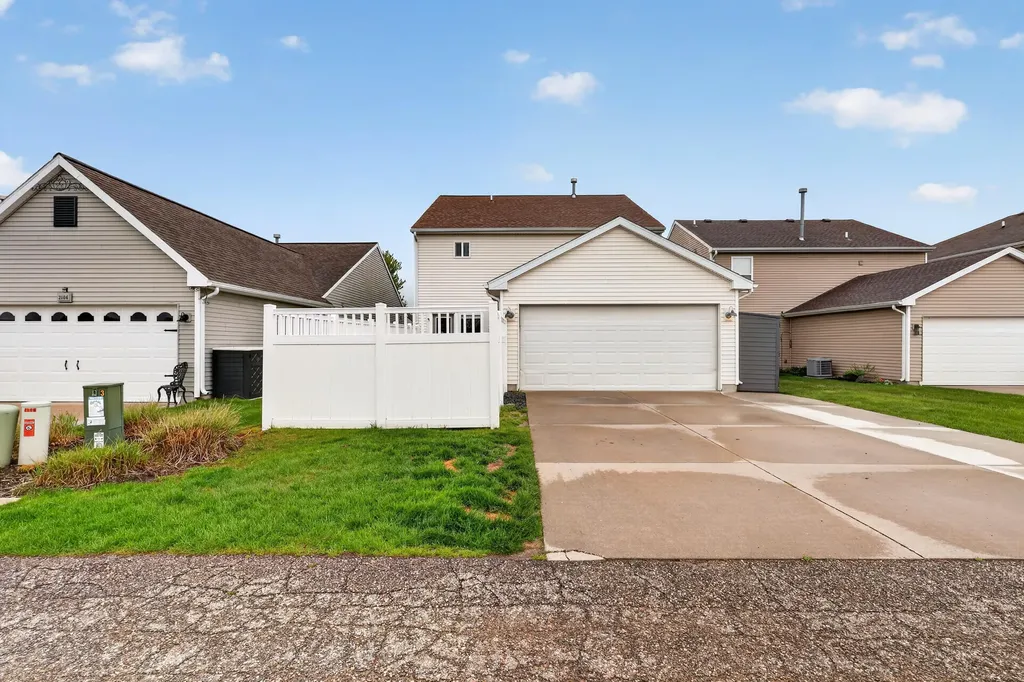2110 Kensington Park Circle Holland City MI 49423