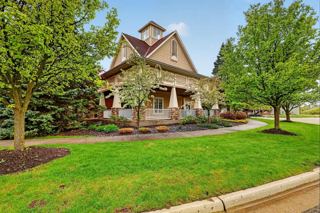 2110 Kensington Park Circle Holland City MI 49423