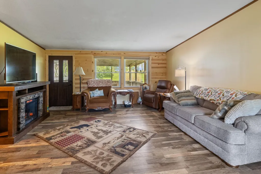 21165 O Drive S Clarendon Township MI 49245