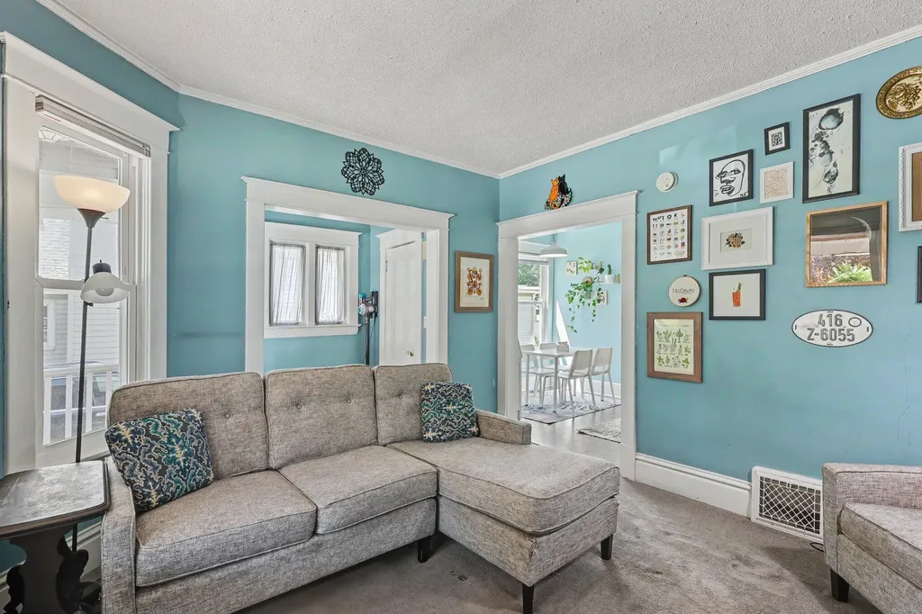 749 Lockwood Street NE Grand Rapids City MI 49503