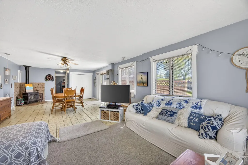 19380 E Chippewa Drive Chippewa Township MI 49342