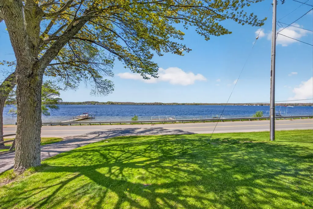 19380 E Chippewa Drive Chippewa Township MI 49342