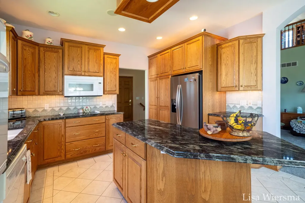 34 Regal Court Zeeland City MI 49464