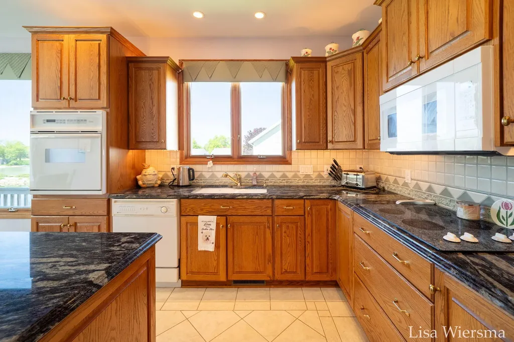 34 Regal Court Zeeland City MI 49464