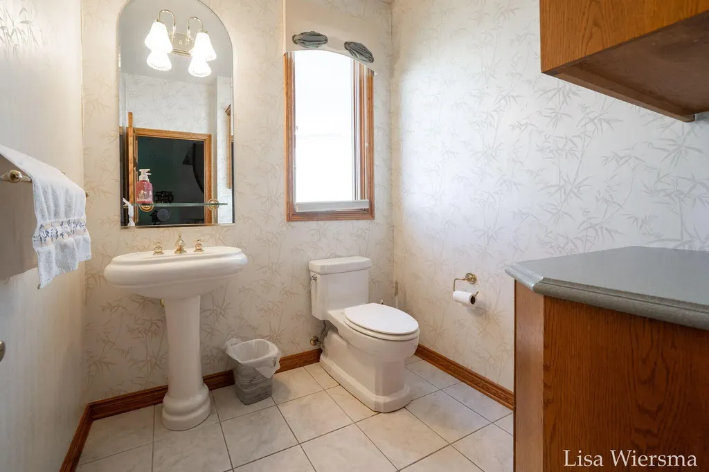 34 Regal Court Zeeland City MI 49464