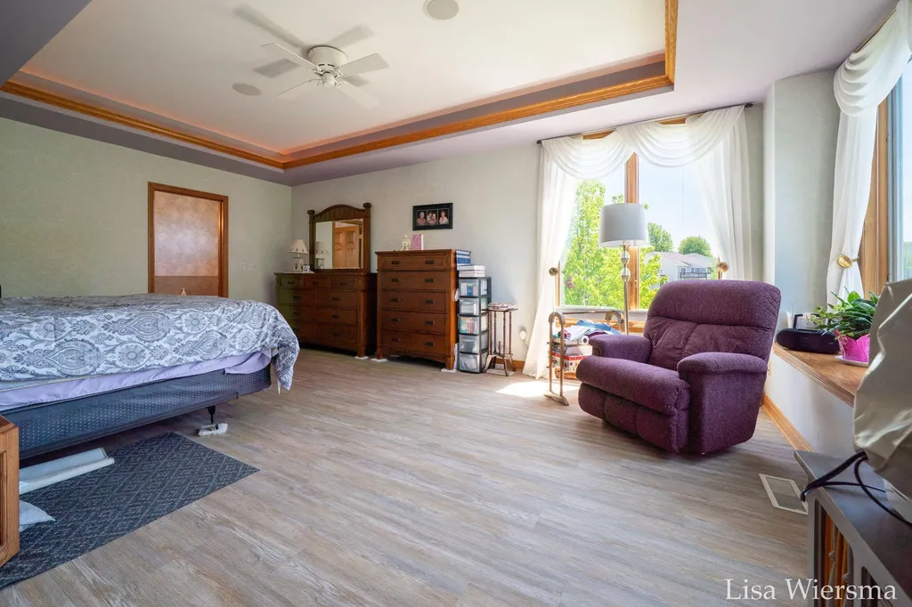 34 Regal Court Zeeland City MI 49464