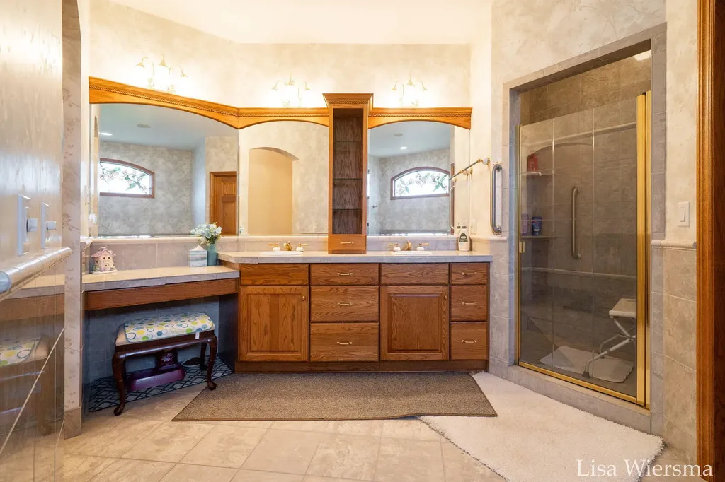 34 Regal Court Zeeland City MI 49464