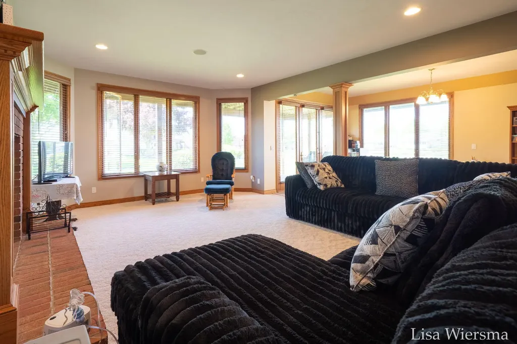 34 Regal Court Zeeland City MI 49464