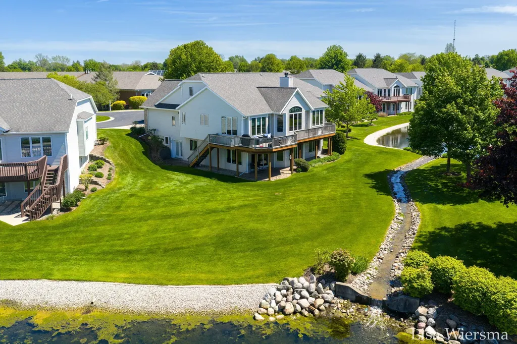 34 Regal Court Zeeland City MI 49464