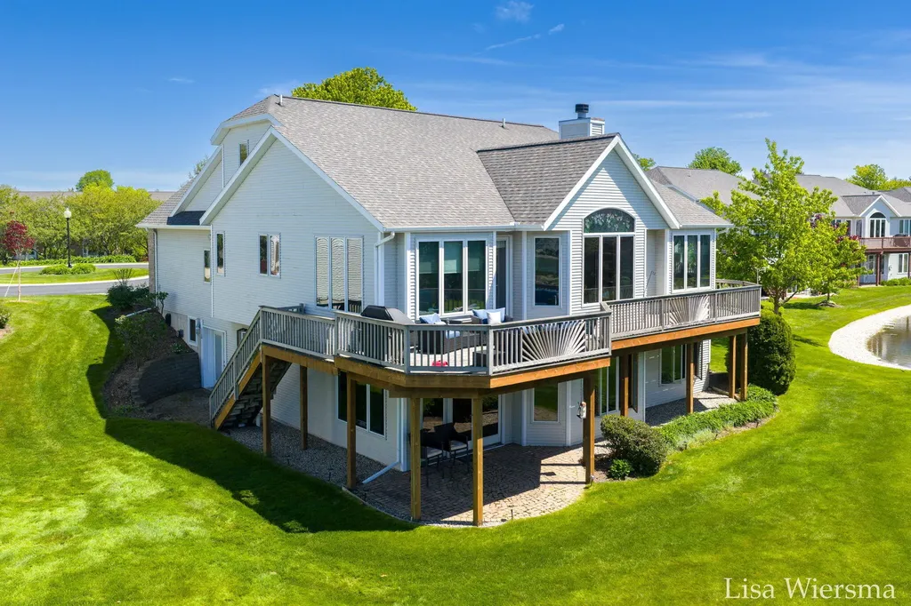 34 Regal Court Zeeland City MI 49464