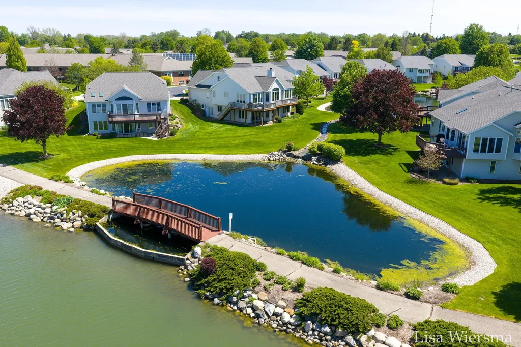 34 Regal Court Zeeland City MI 49464