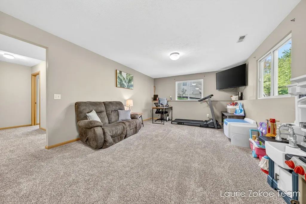 10880 Timberline Drive Allendale Charter Township MI 49401