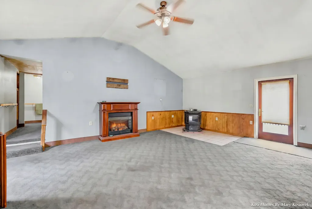 2437 E 100th Street Grant Township MI 49327