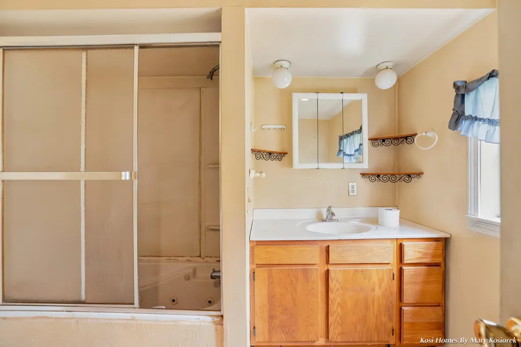 2437 E 100th Street Grant Township MI 49327