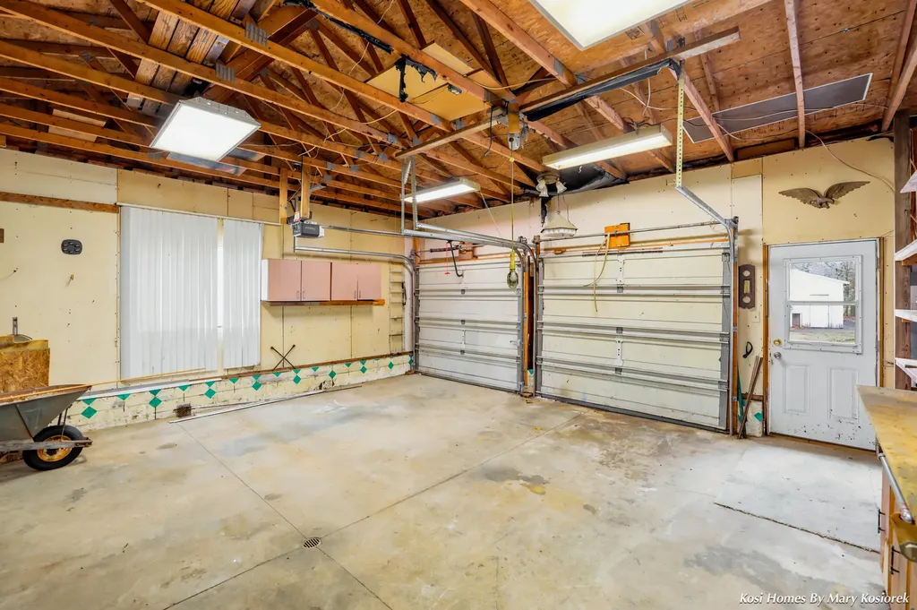 2437 E 100th Street Grant Township MI 49327