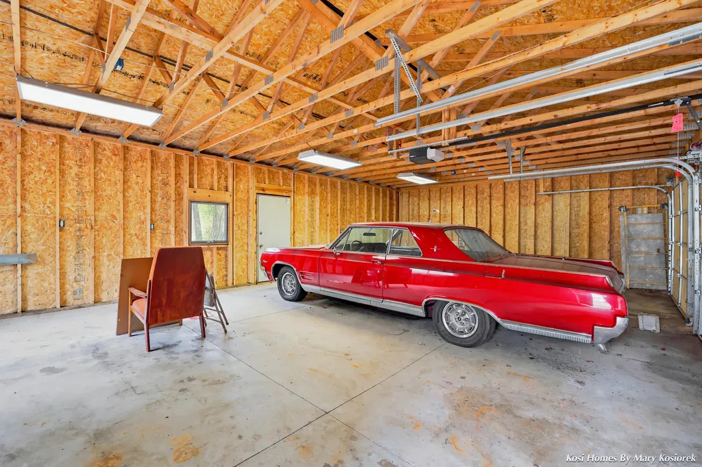 2437 E 100th Street Grant Township MI 49327