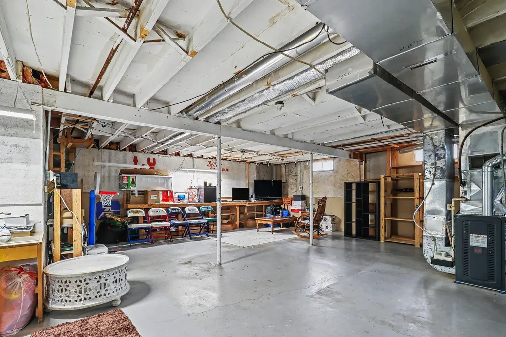 517 Ives Avenue Big Rapids City MI 49307