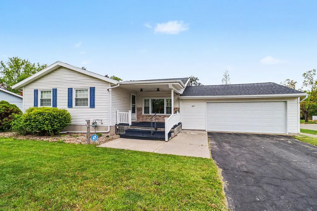 517 Ives Avenue Big Rapids City MI 49307