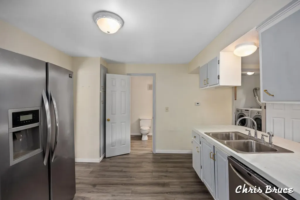64 Quimby Street NE Grand Rapids City MI 49505