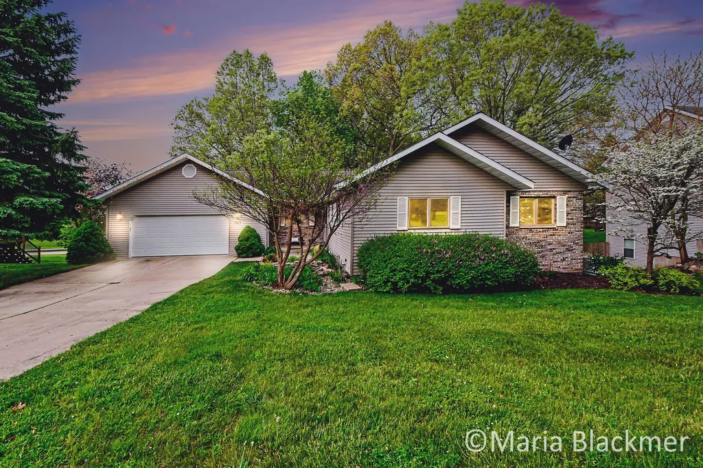 947 Southview Drive Ionia City MI 48846