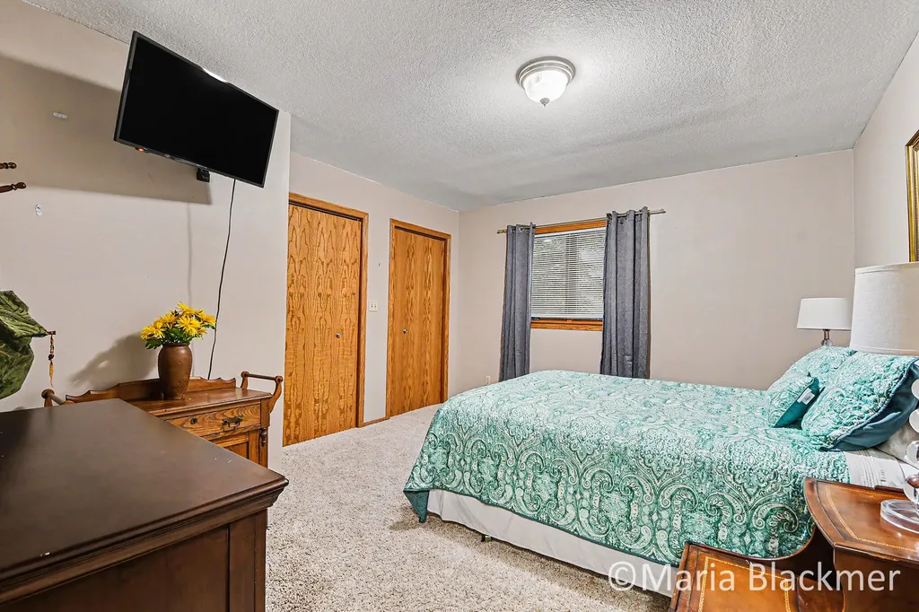 947 Southview Drive Ionia City MI 48846