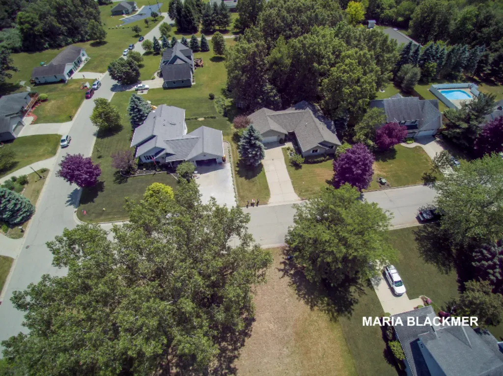 947 Southview Drive Ionia City MI 48846