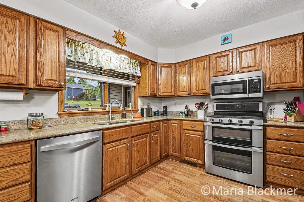 947 Southview Drive Ionia City MI 48846