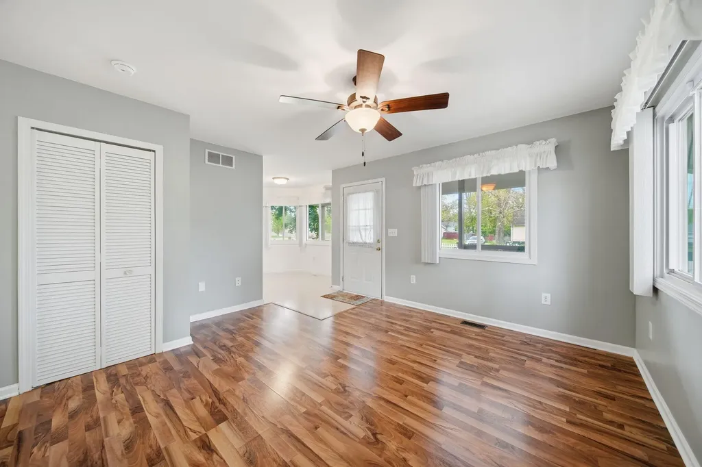 2105 Carlton Boulevard Summit Township MI 49203