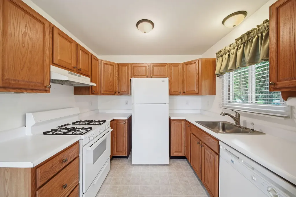 2105 Carlton Boulevard Summit Township MI 49203