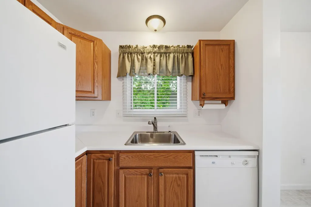 2105 Carlton Boulevard Summit Township MI 49203