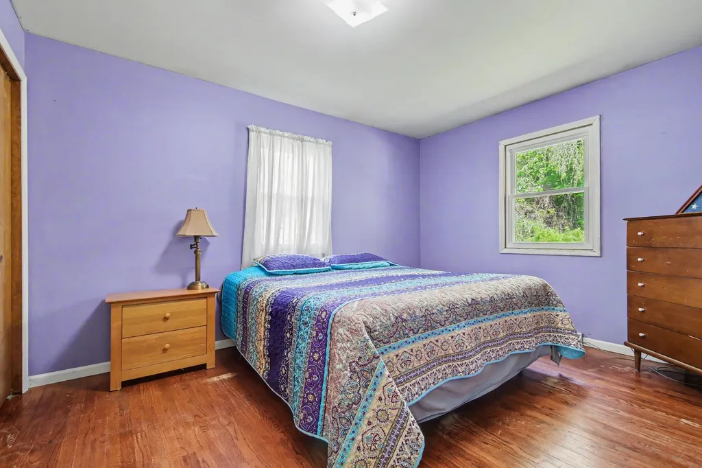 5248 Burgis Avenue SE Kentwood City MI 49508