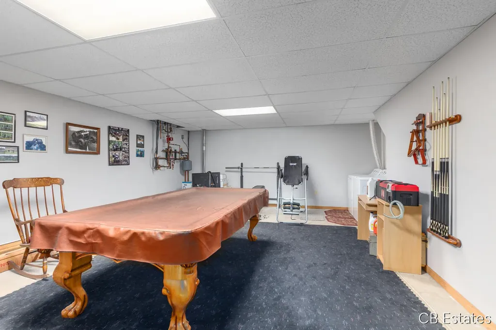 7147 6 Mile Road Norwich Township MI 49307