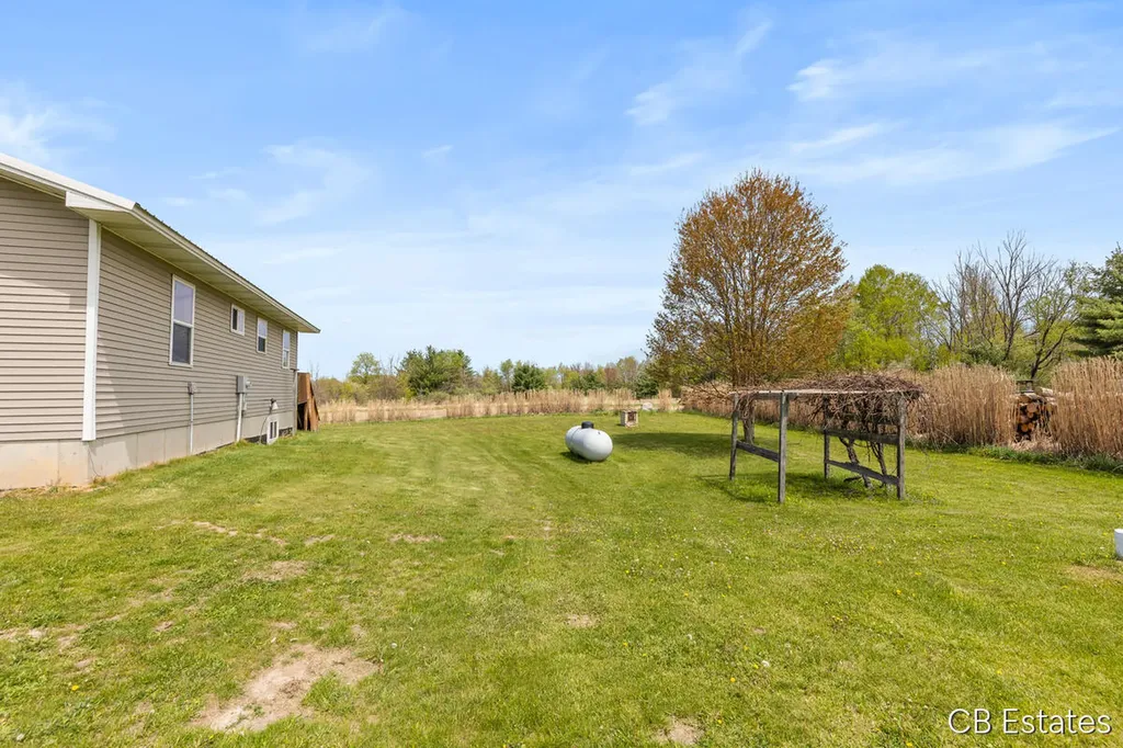 7147 6 Mile Road Norwich Township MI 49307