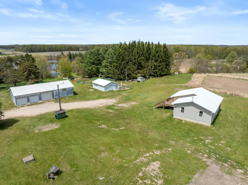 7147 6 Mile Road Norwich Township MI 49307