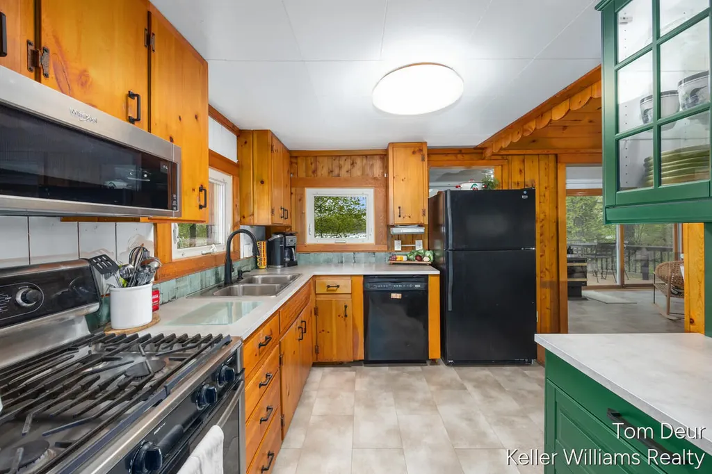 8175 S Island View Drive Croton Township MI 49337