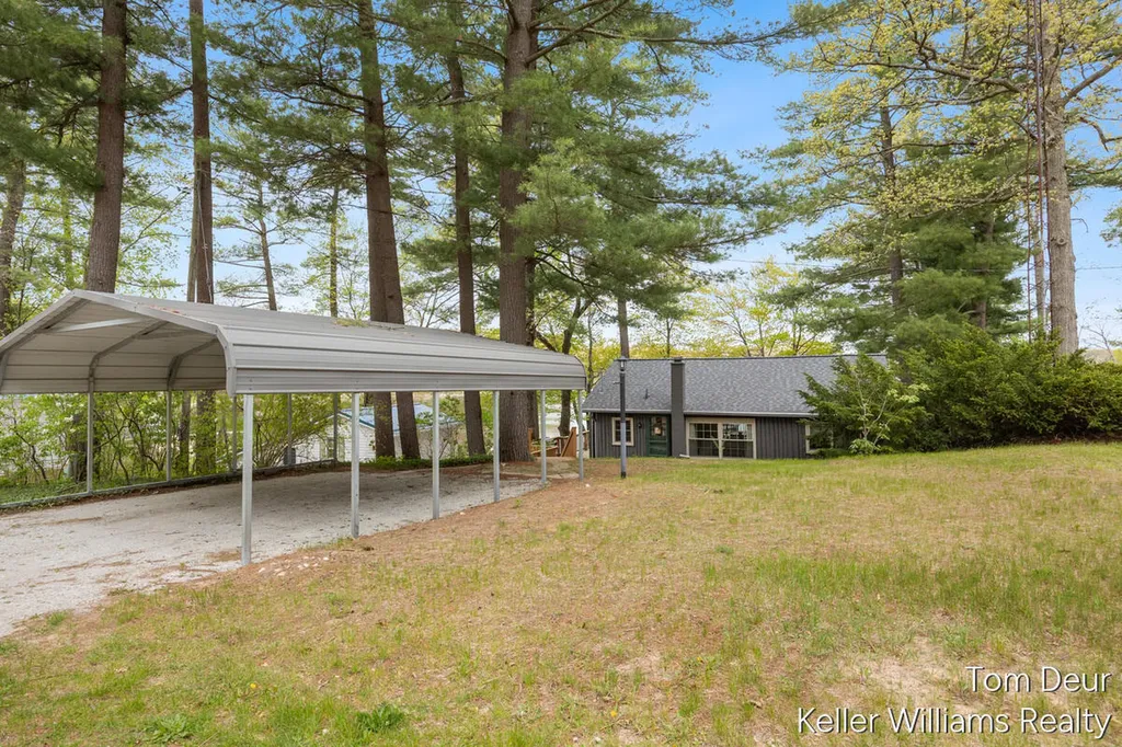 8175 S Island View Drive Croton Township MI 49337