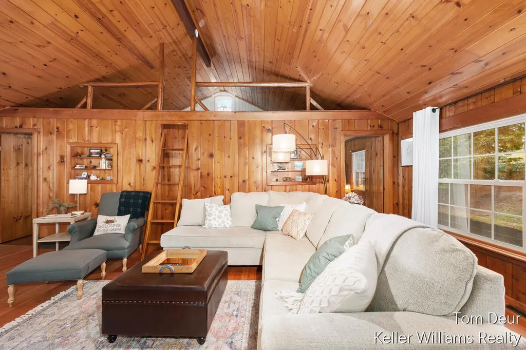 8175 S Island View Drive Croton Township MI 49337