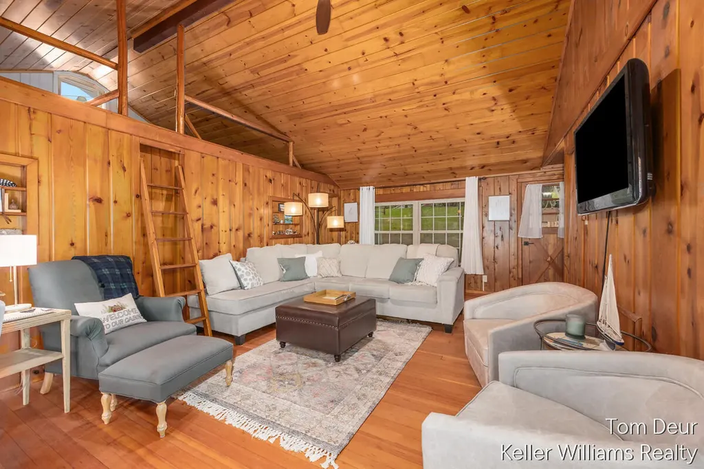 8175 S Island View Drive Croton Township MI 49337