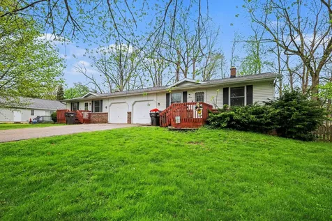 6726 College Avenue SE Gaines Charter Township MI 49548