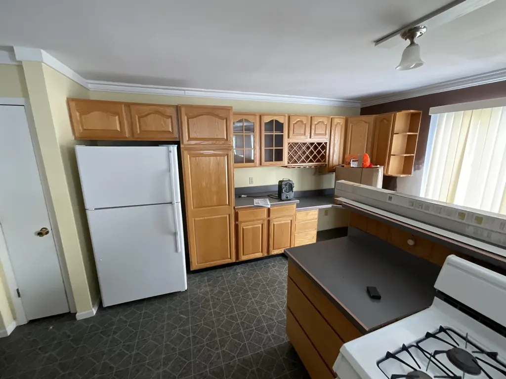 107 E Delaware Street Decatur Township MI 49045