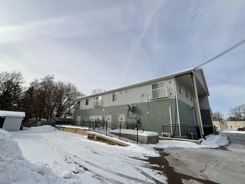 107 E Delaware Street Decatur Township MI 49045
