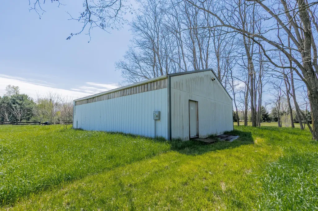 3461 E Bradshaw Road Custer Township MI 49405