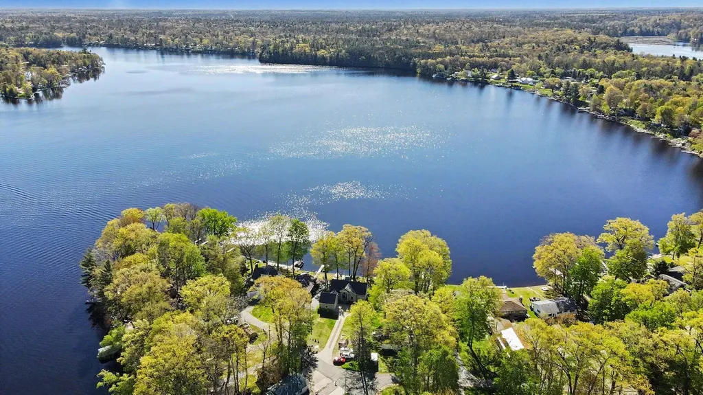 5550 Cozy Point Drive Croton Township MI 49337