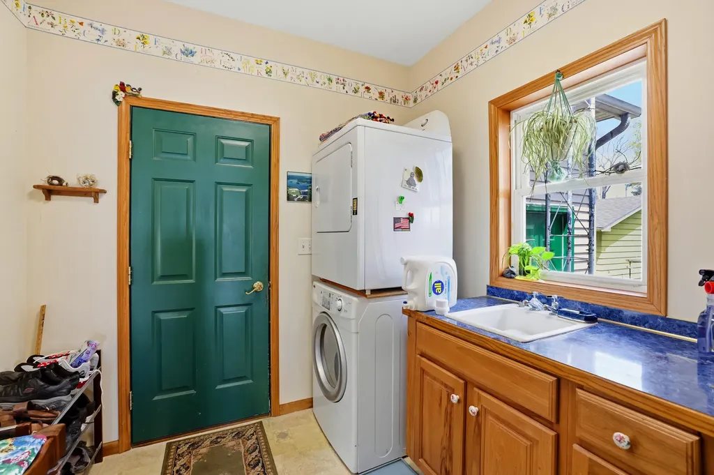 5550 Cozy Point Drive Croton Township MI 49337